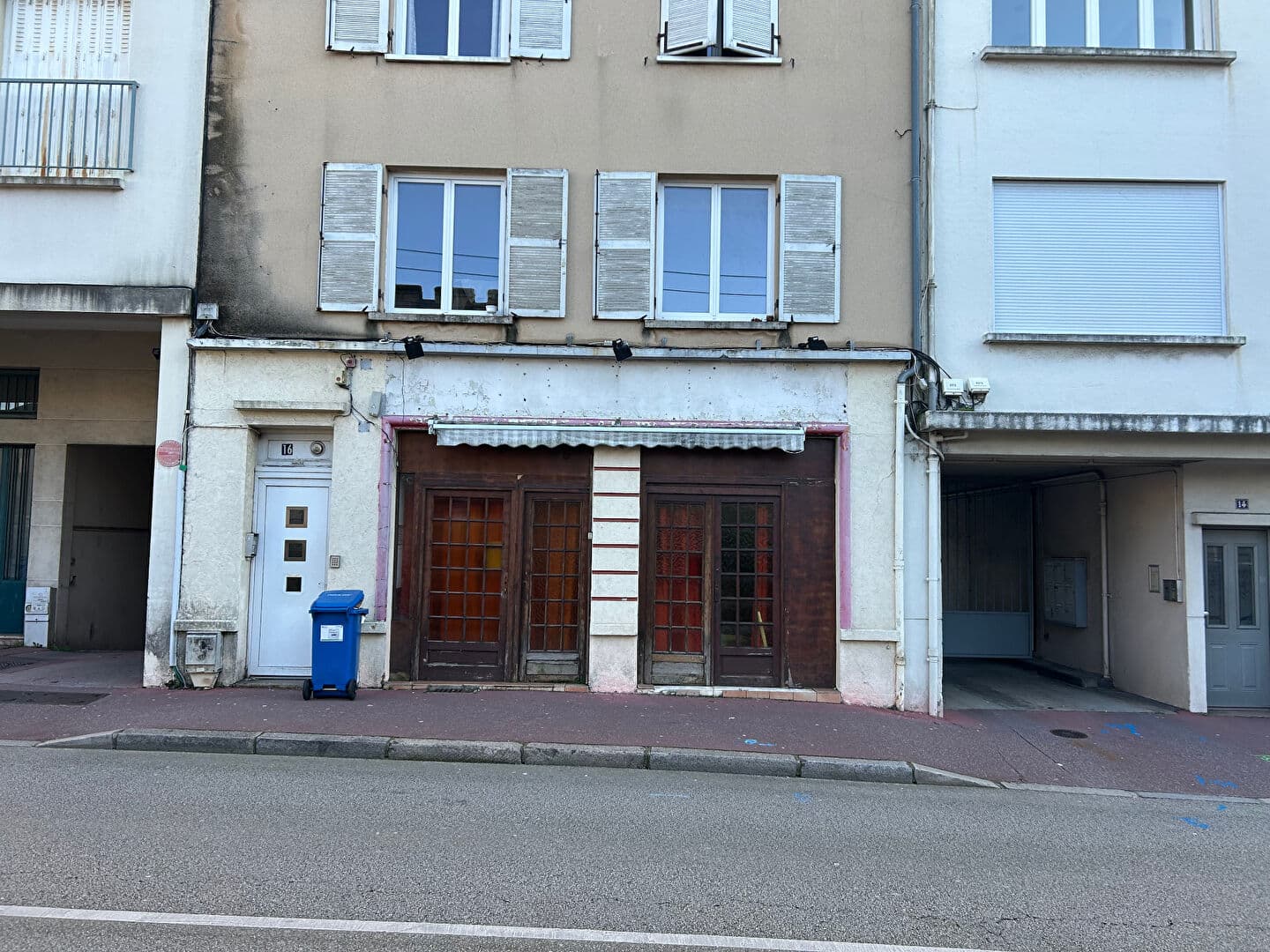 Local commercial 92 m² — HAUTE VIENNE — photo 1