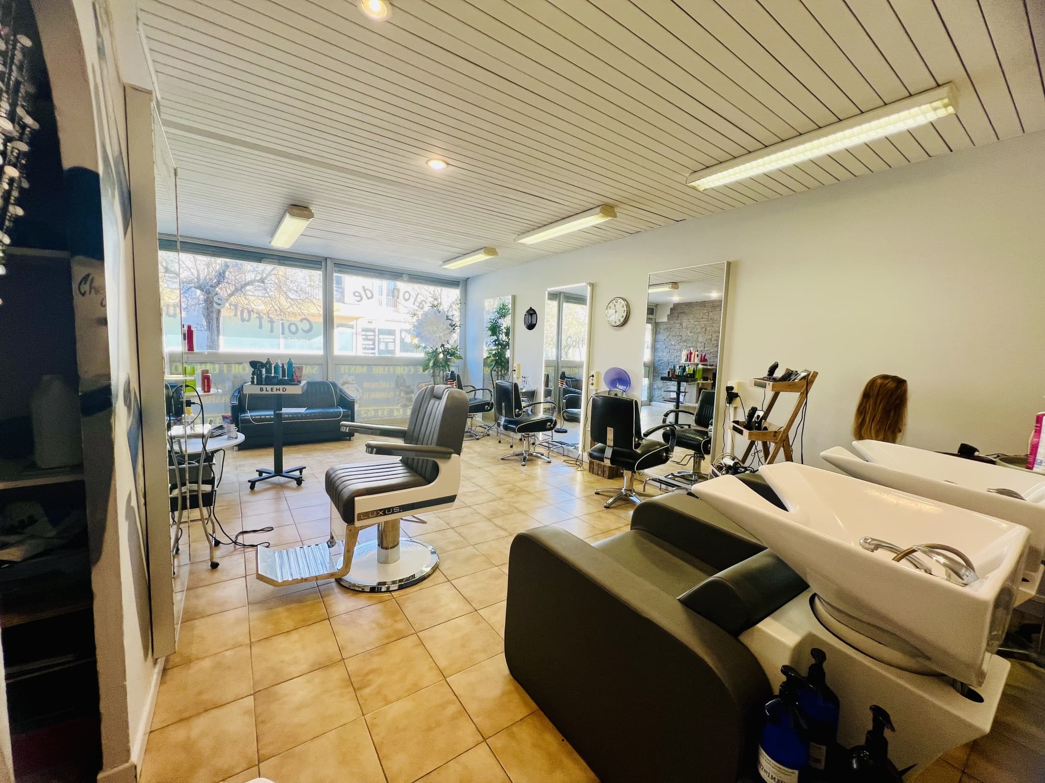 Coiffure · 40 m² · Fonds de commerce — photo 3
