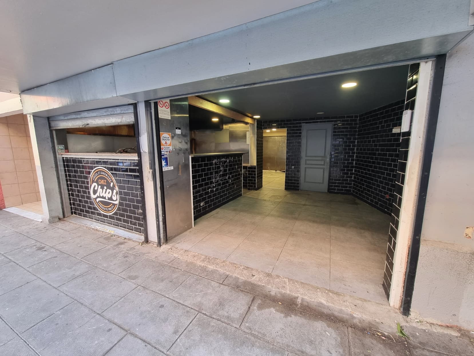 Local commercial 43 m² — NICE — photo 1