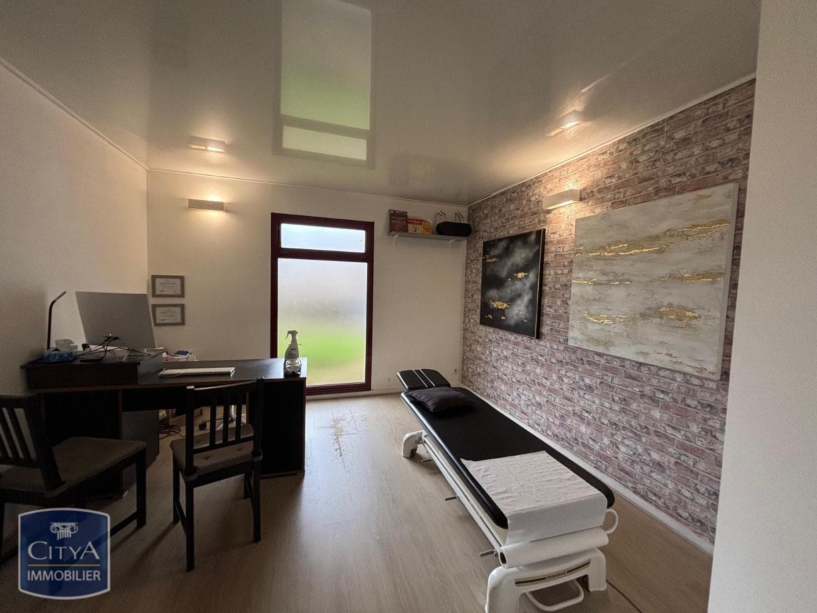 Local commercial 38 m² — PERIGUEUX — photo 1