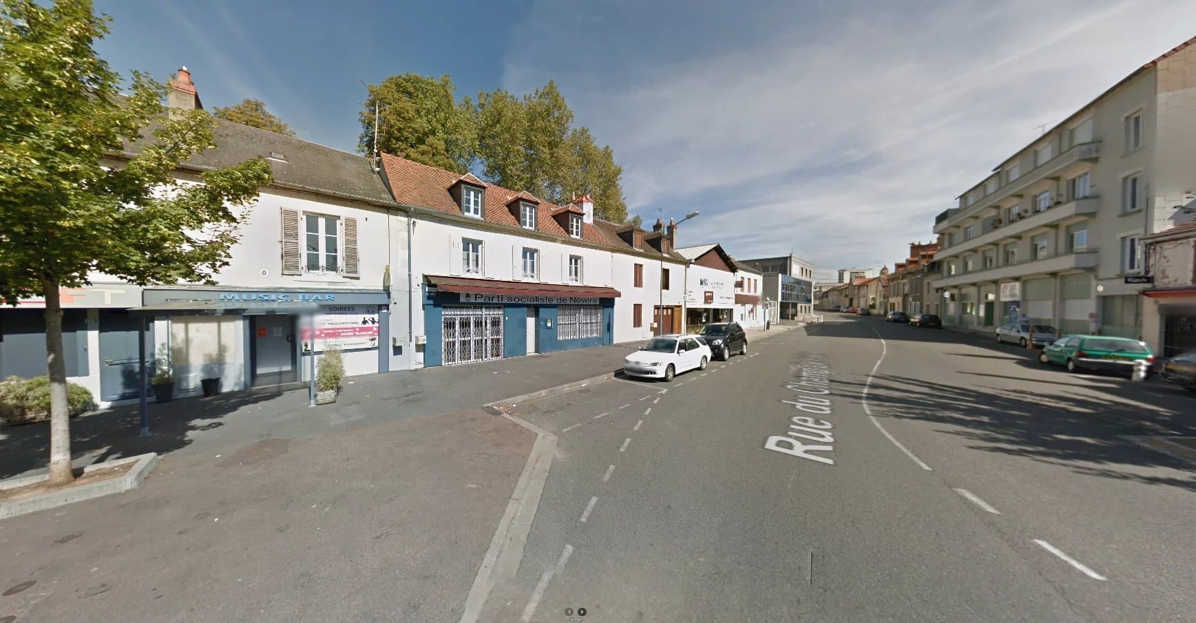 Local commercial 217 m² — NEVERS — photo 1