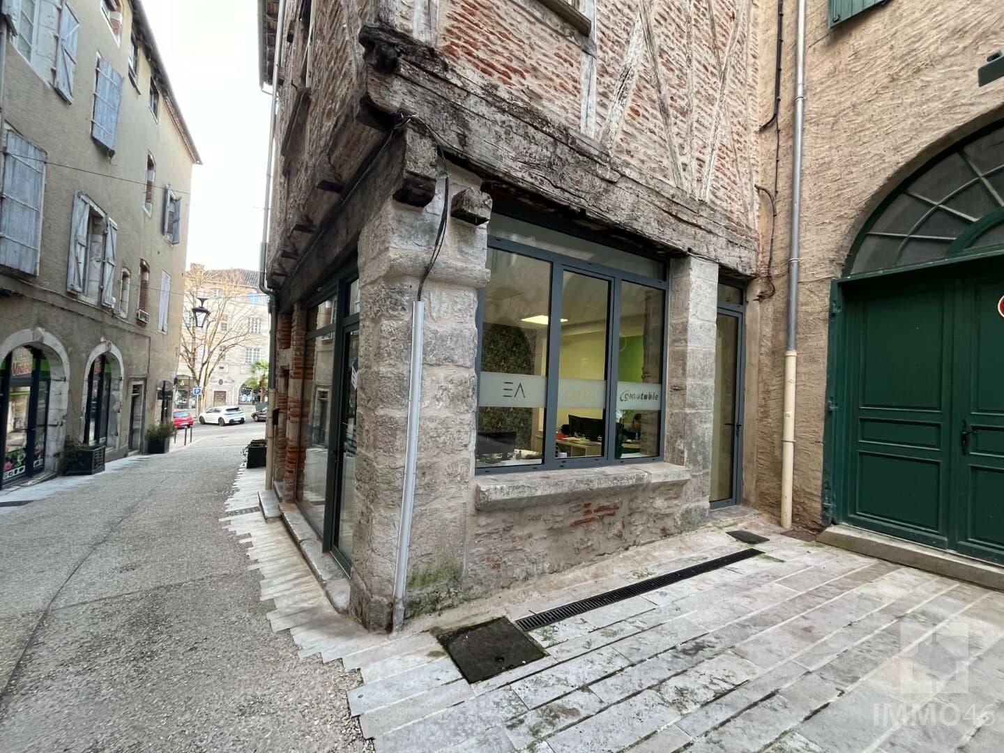 Local commercial 45 m² — CAHORS — photo 1