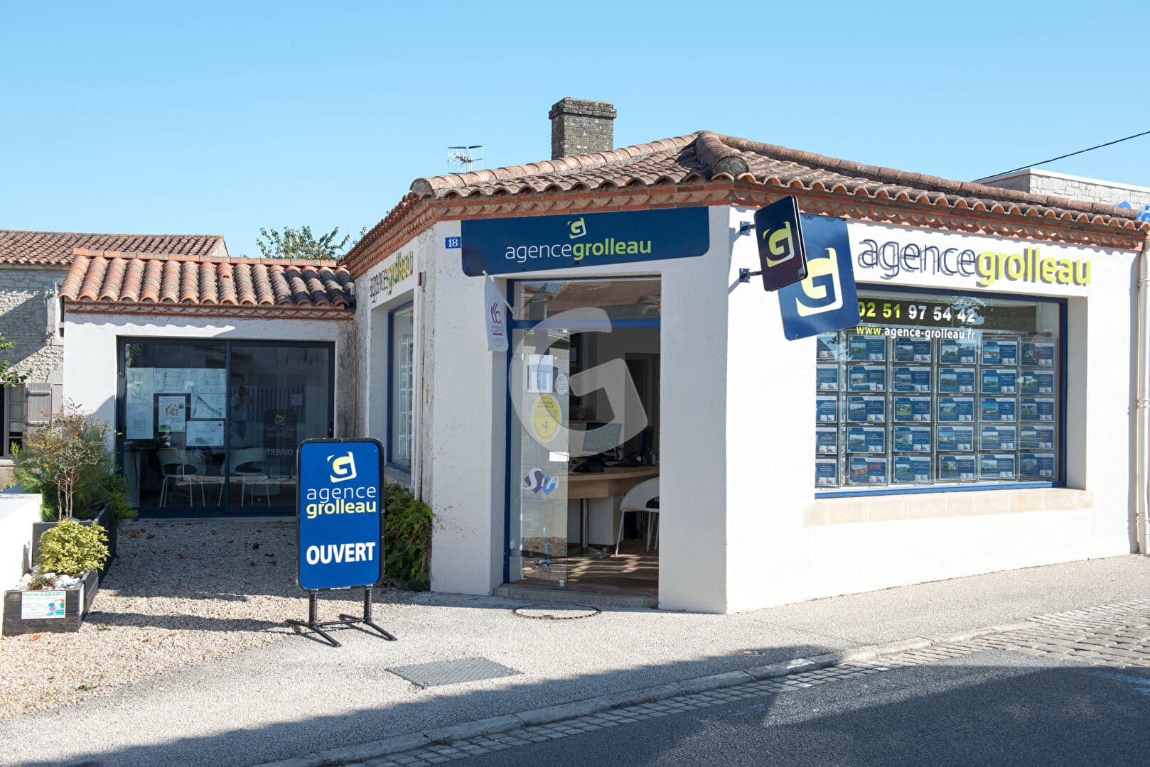 Local commercial 61 m² — VENDEE — photo 1