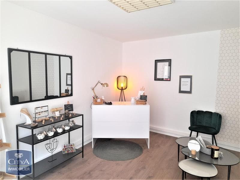 Local commercial — CHALON SUR SAONE — photo 1