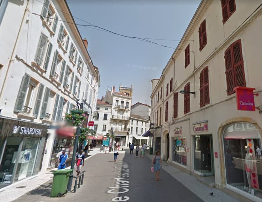 Local commercial — LOIRE — photo 1