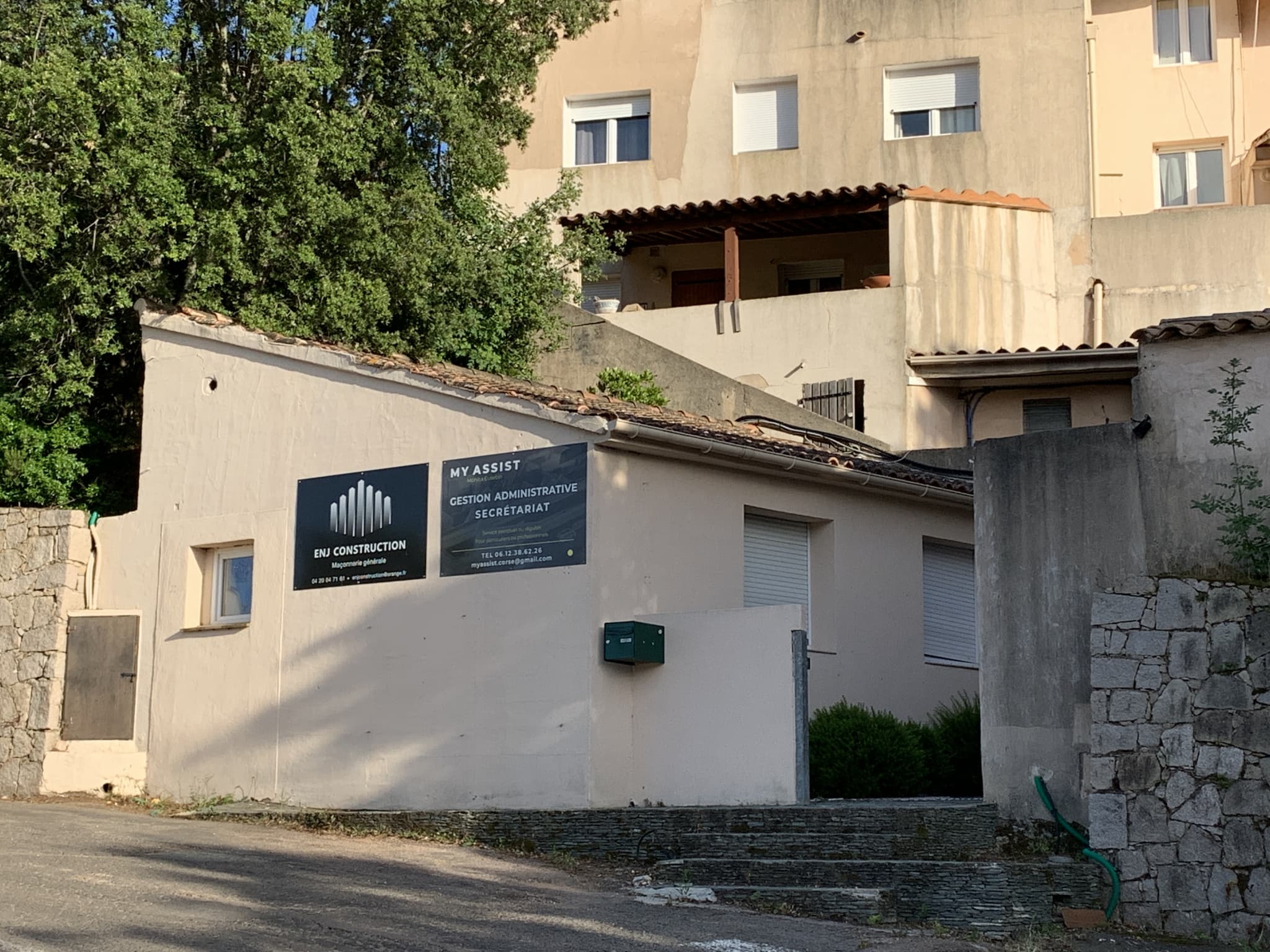 Local commercial · 37 m² · Achat des murs — photo 1