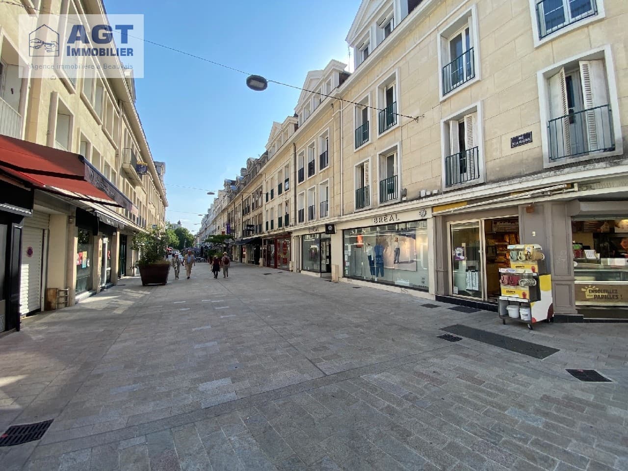 Local commercial · 109 m² · Location — photo 1