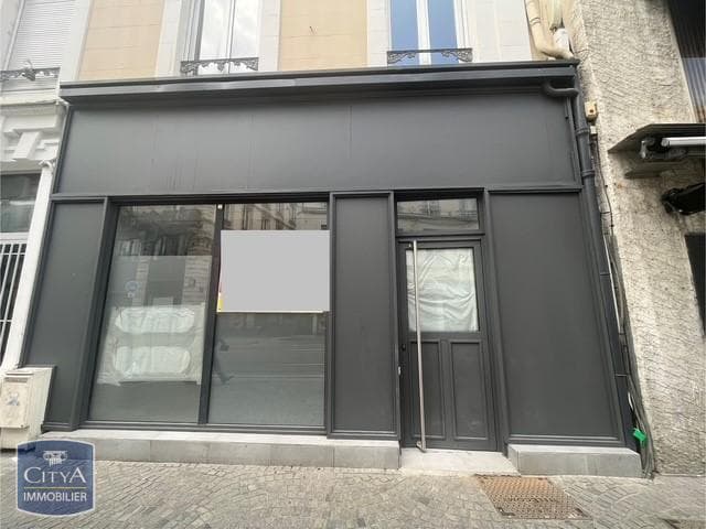 Local commercial · 518 m² · Location — photo 1