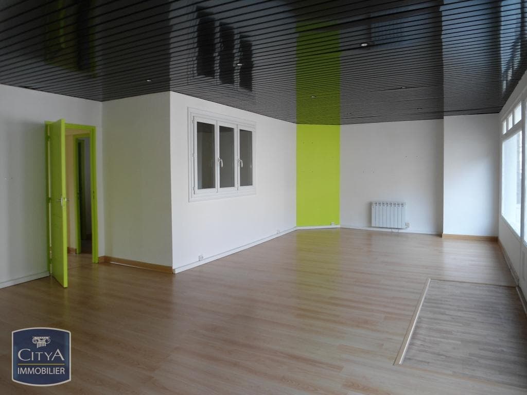 Local commercial · 45 m² · Location — photo 1