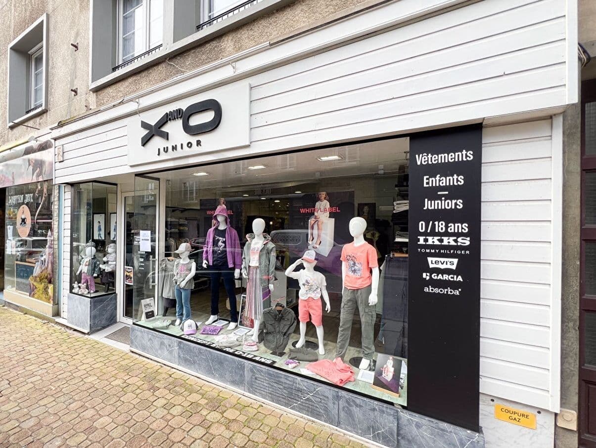 Local commercial 57 m² — ORNE — photo 1