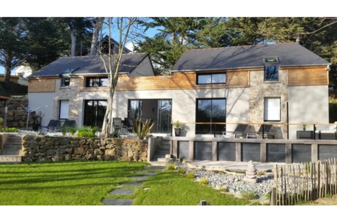 Local commercial 111 m² — ERQUY — photo 1