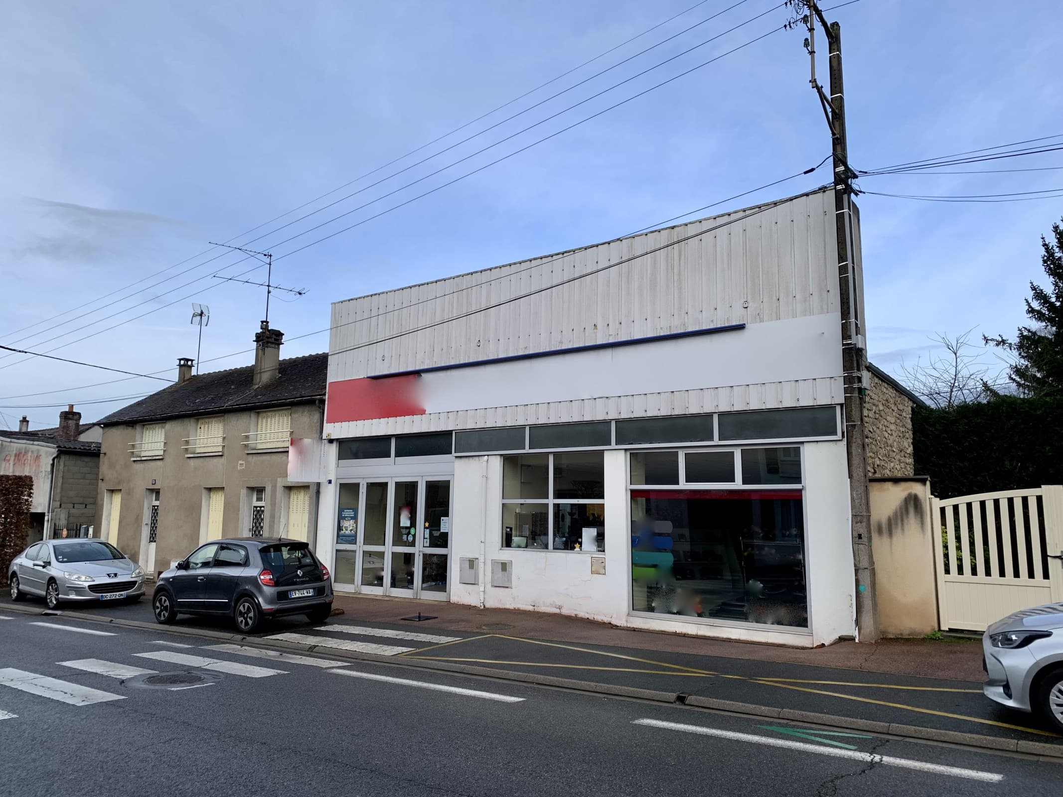 Local commercial · 320 m² · Achat des murs — photo 1