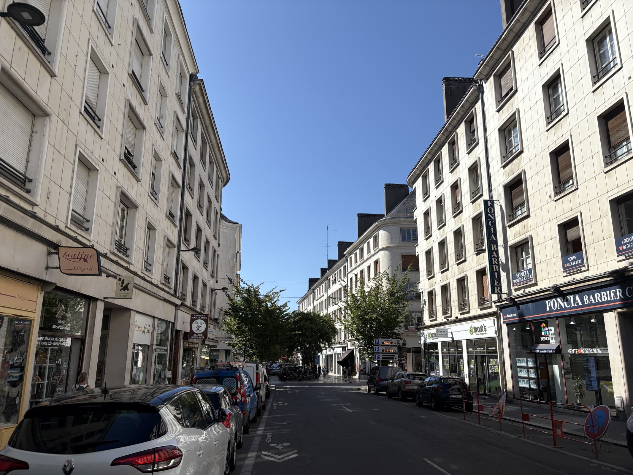 Local commercial 140 m² — ORLEANS — photo 1