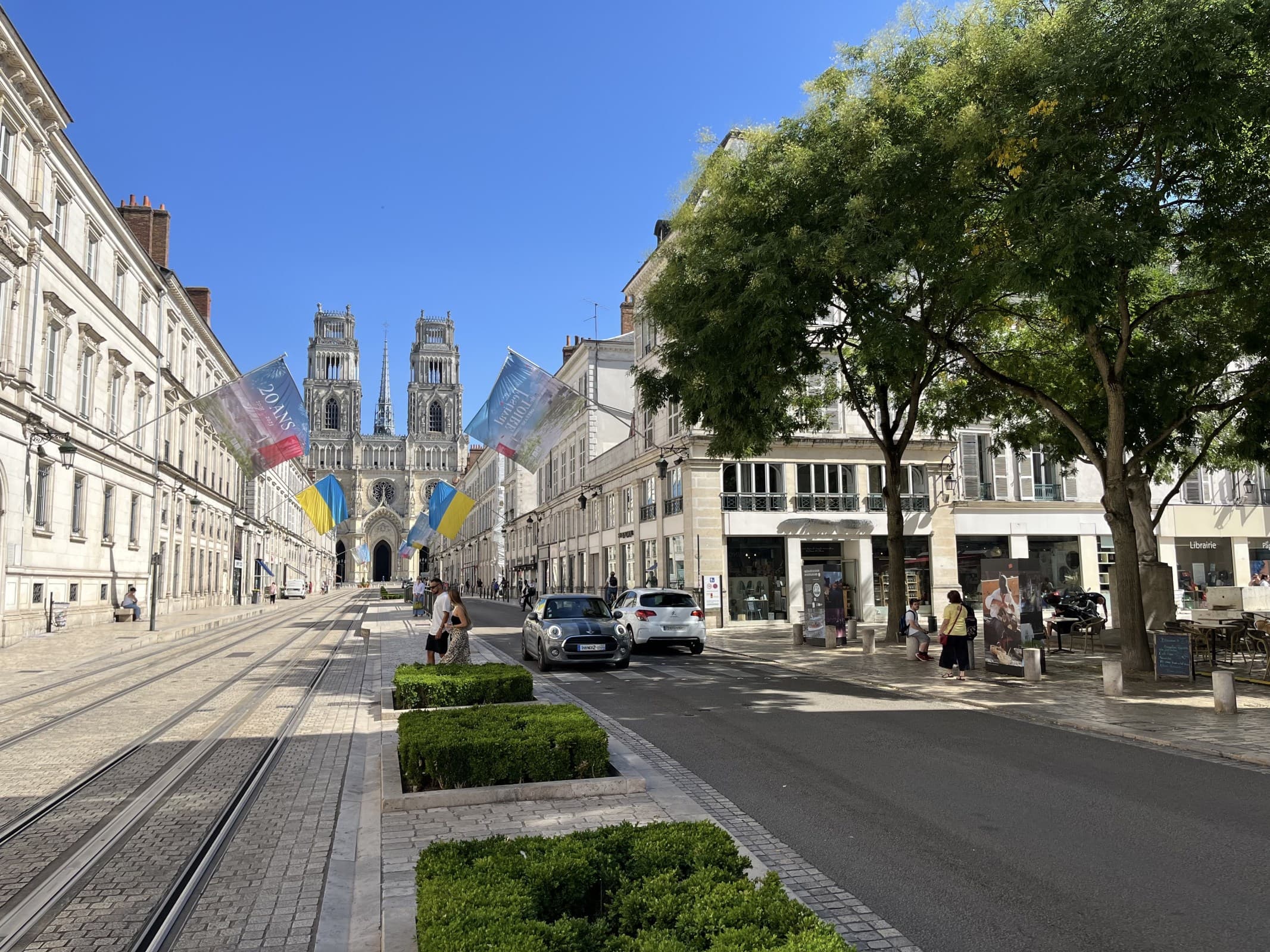 Local commercial 260 m² — ORLEANS — photo 1