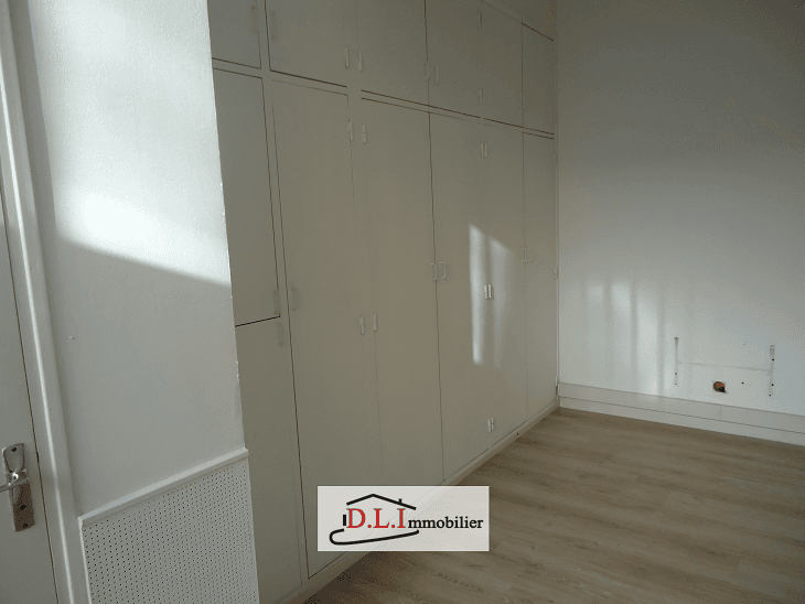 Local commercial · 22 m² · Achat des murs — photo 1