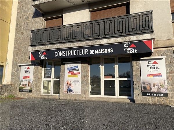 Local commercial 73 m² — BRIVE LA GAILLARDE — photo 1