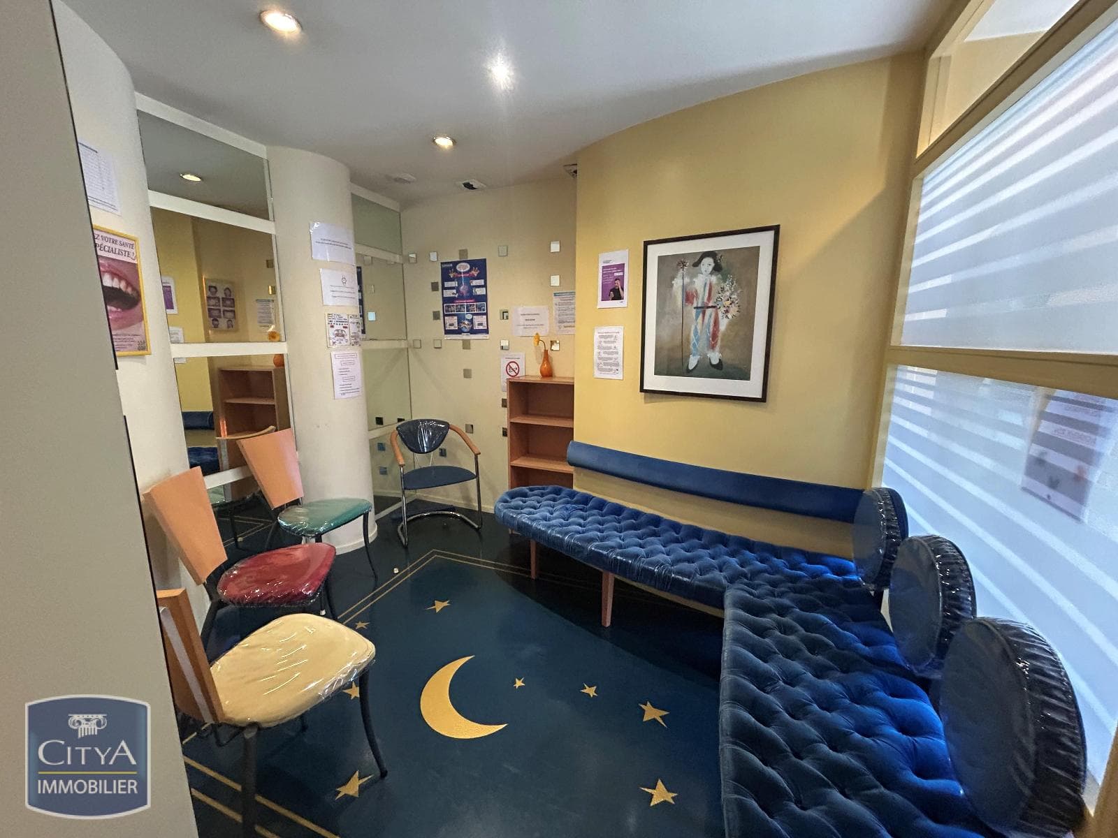 Local commercial 113 m² — CHINON — photo 1