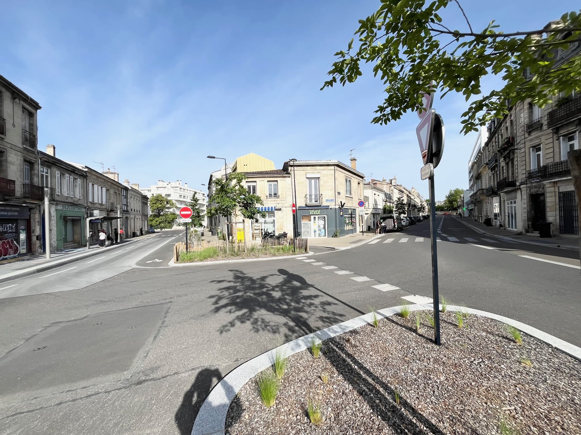 Local commercial · 250 m² · Achat des murs — photo 3