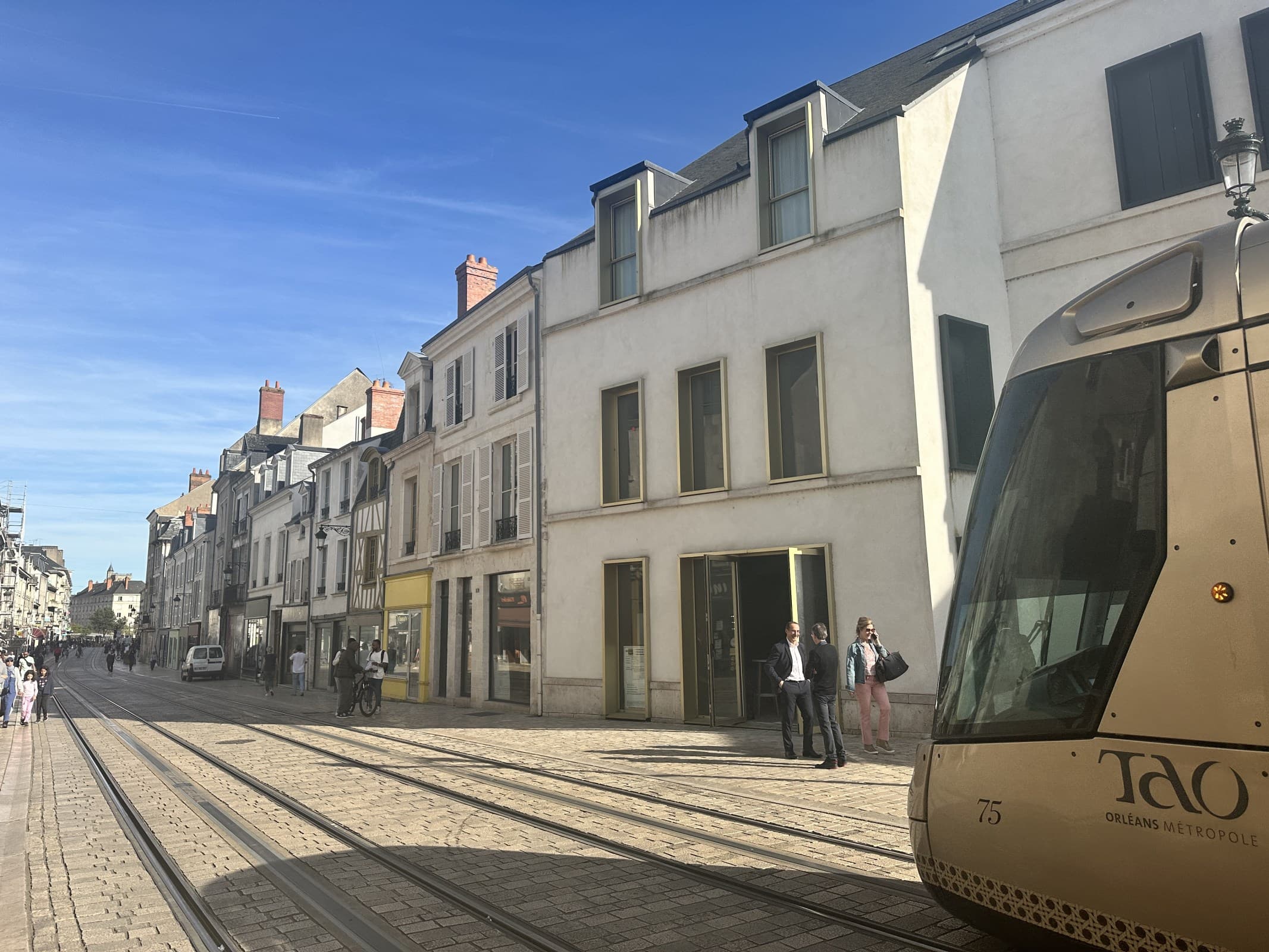 Local commercial 559 m² — ORLEANS — photo 1