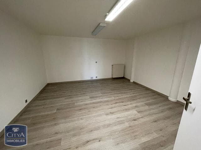 Local commercial · 23 m² · Location — photo 2
