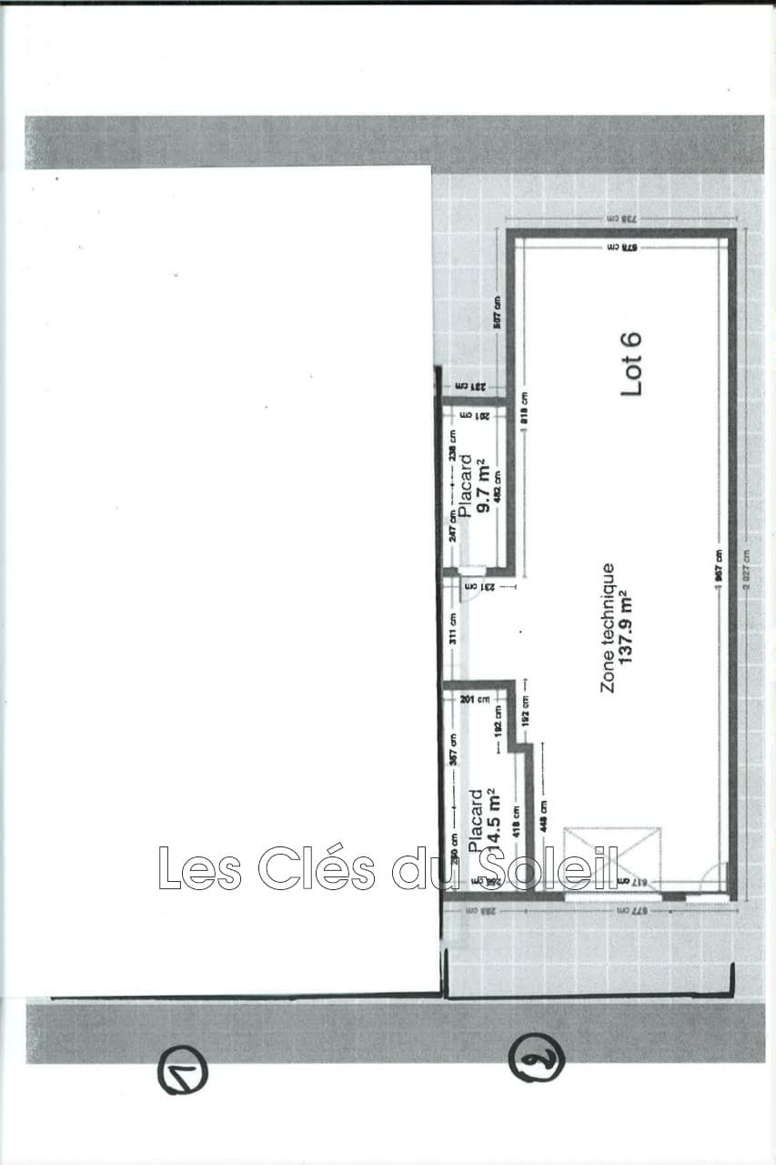 Local commercial · 156 m² · Location — photo 3