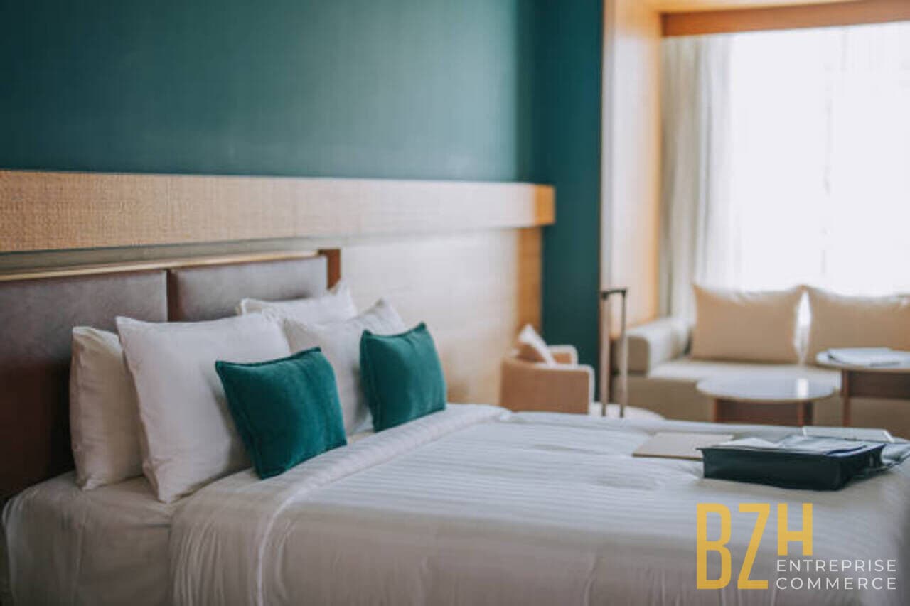 Local commercial 3420 m² — MORBIHAN — photo 1