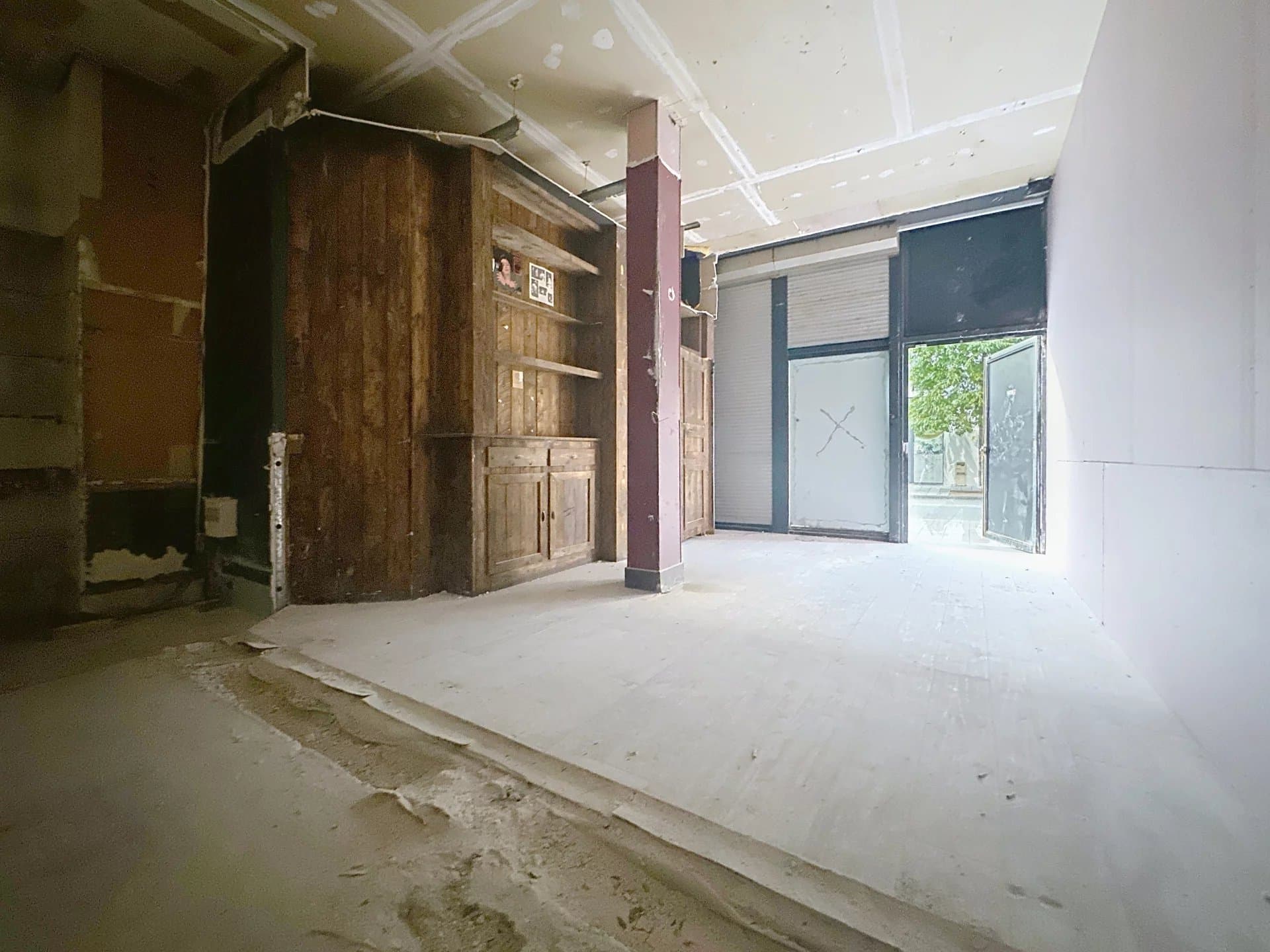 Local commercial · 70 m² · Achat des murs — photo 3