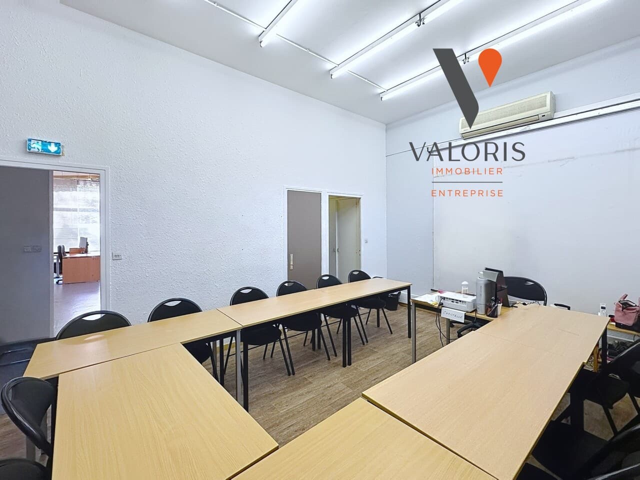 Local commercial · 97 m² · Fonds de commerce — photo 3