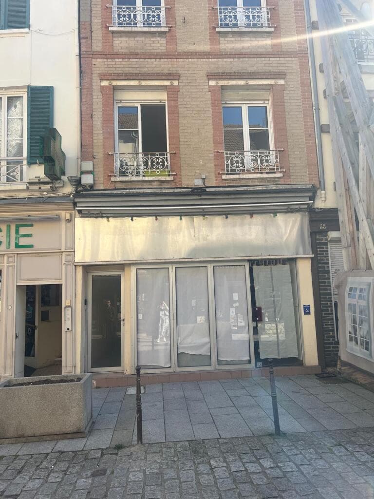 Local commercial · 40 m² · Location — photo 1
