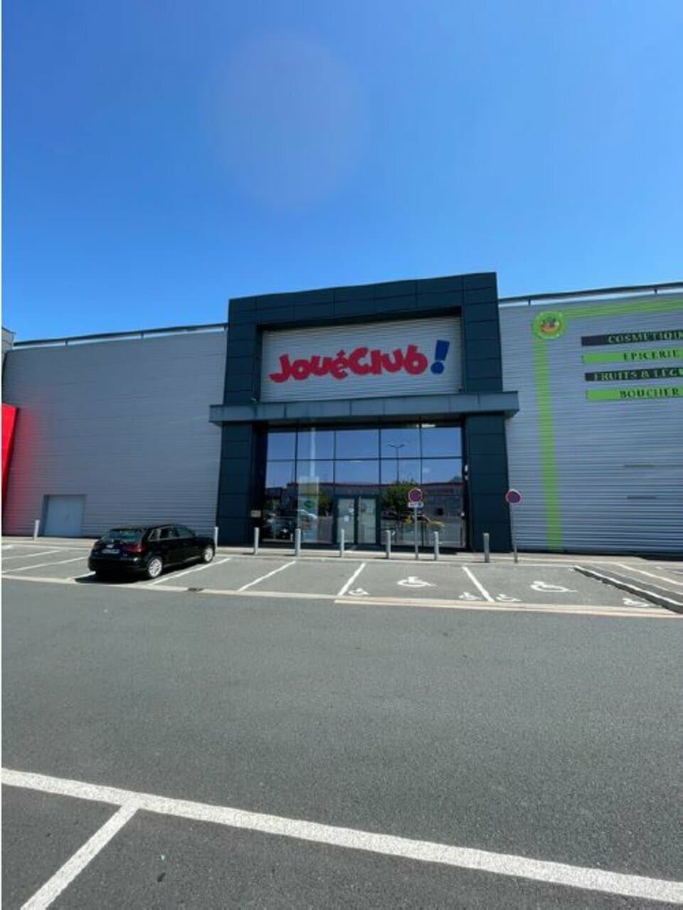 Local commercial · 1238 m² · Location — photo 2