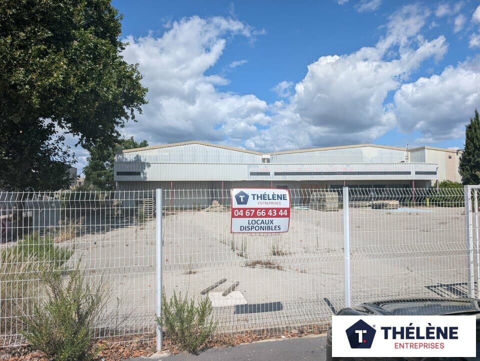 Local commercial · 1260 m² · Location — photo 3