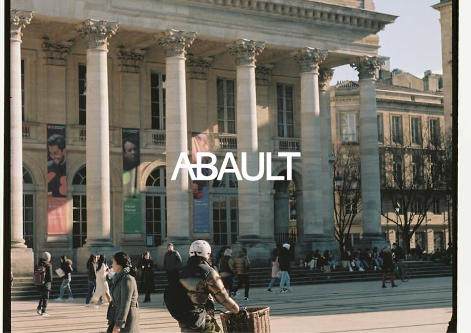 Local commercial 15 m² — BORDEAUX — photo 1