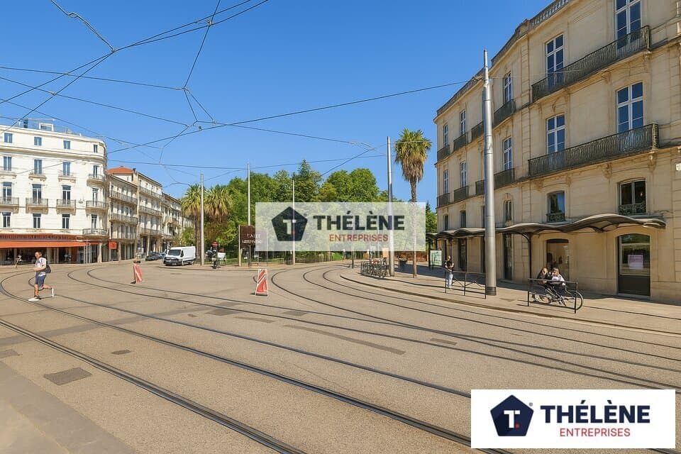 Local commercial · 128 m² · Achat des murs — photo 2