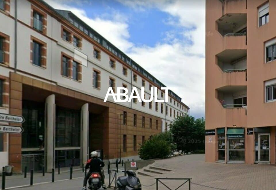 Local commercial · 117 m² · Achat des murs — photo 3