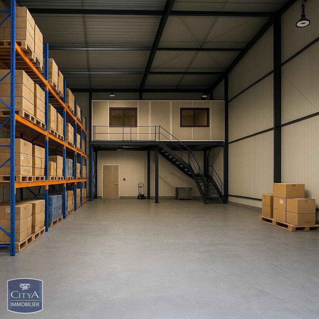Local commercial · 200 m² · Location — photo 2