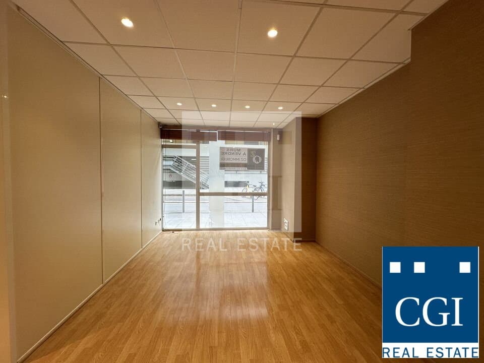 Local commercial · 170 m² · Achat des murs — photo 2