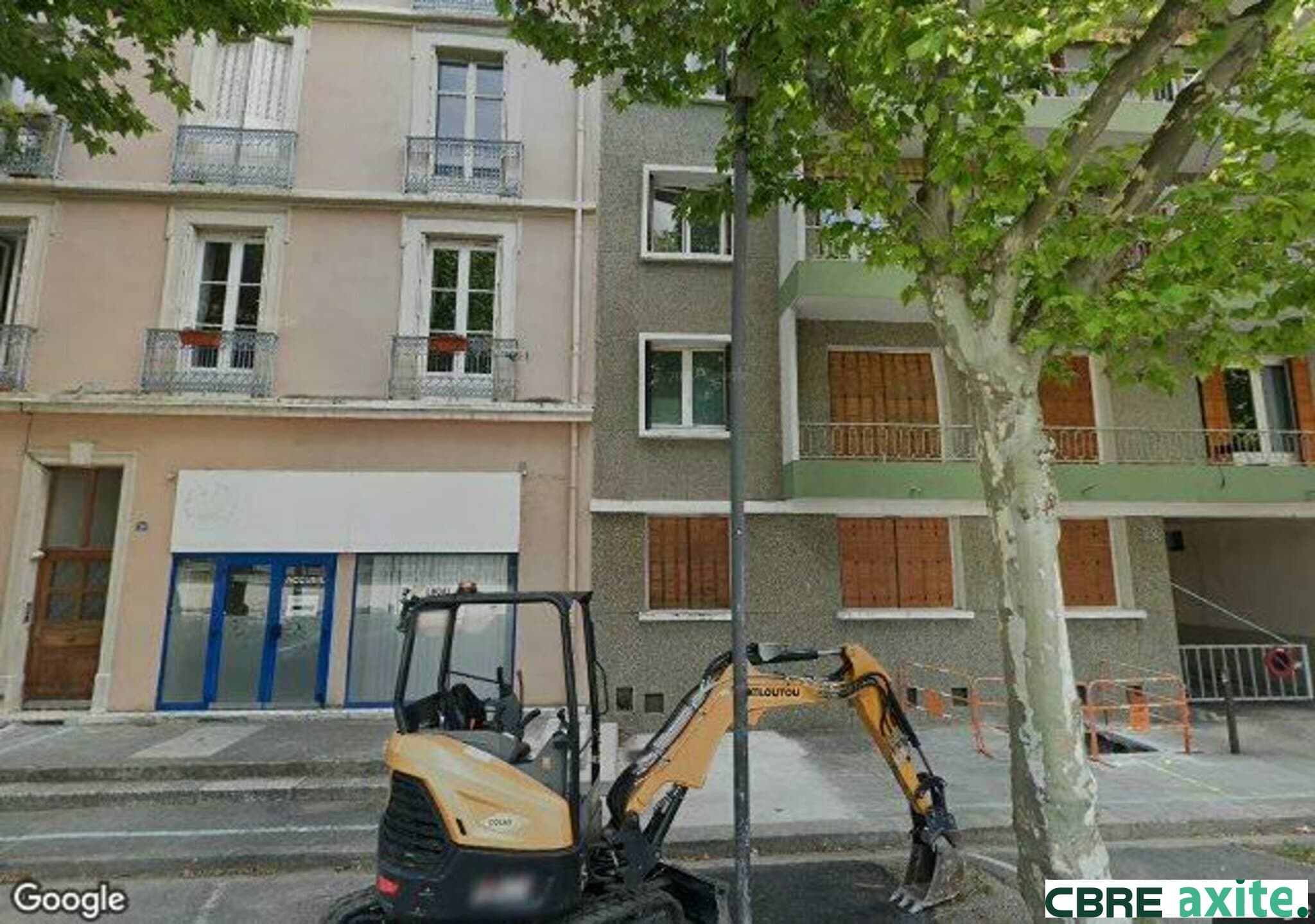 Local commercial · 65 m² · Location — photo 1
