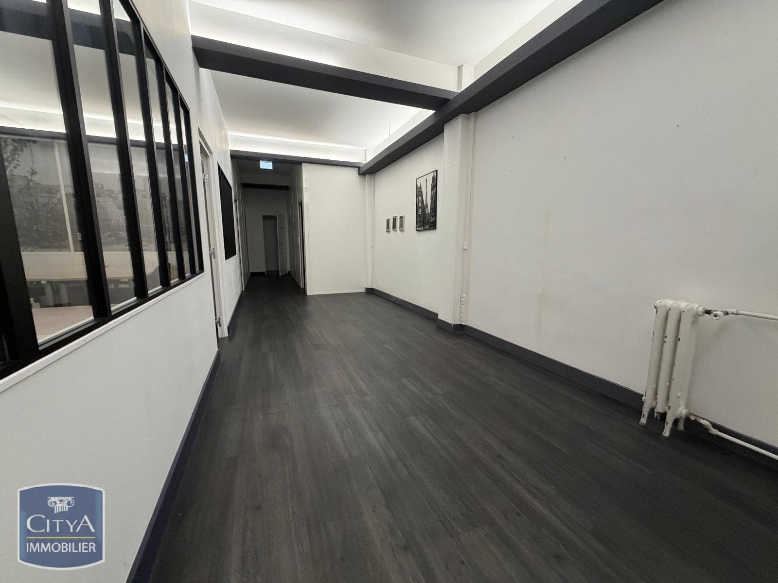 Local commercial · 119 m² · Location — photo 3