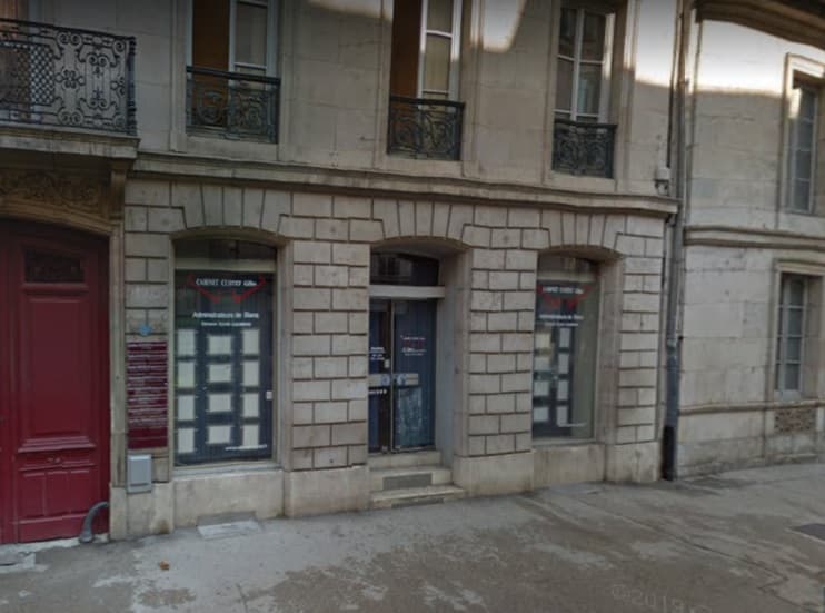 Local commercial 90 m² — BESANCON — photo 1