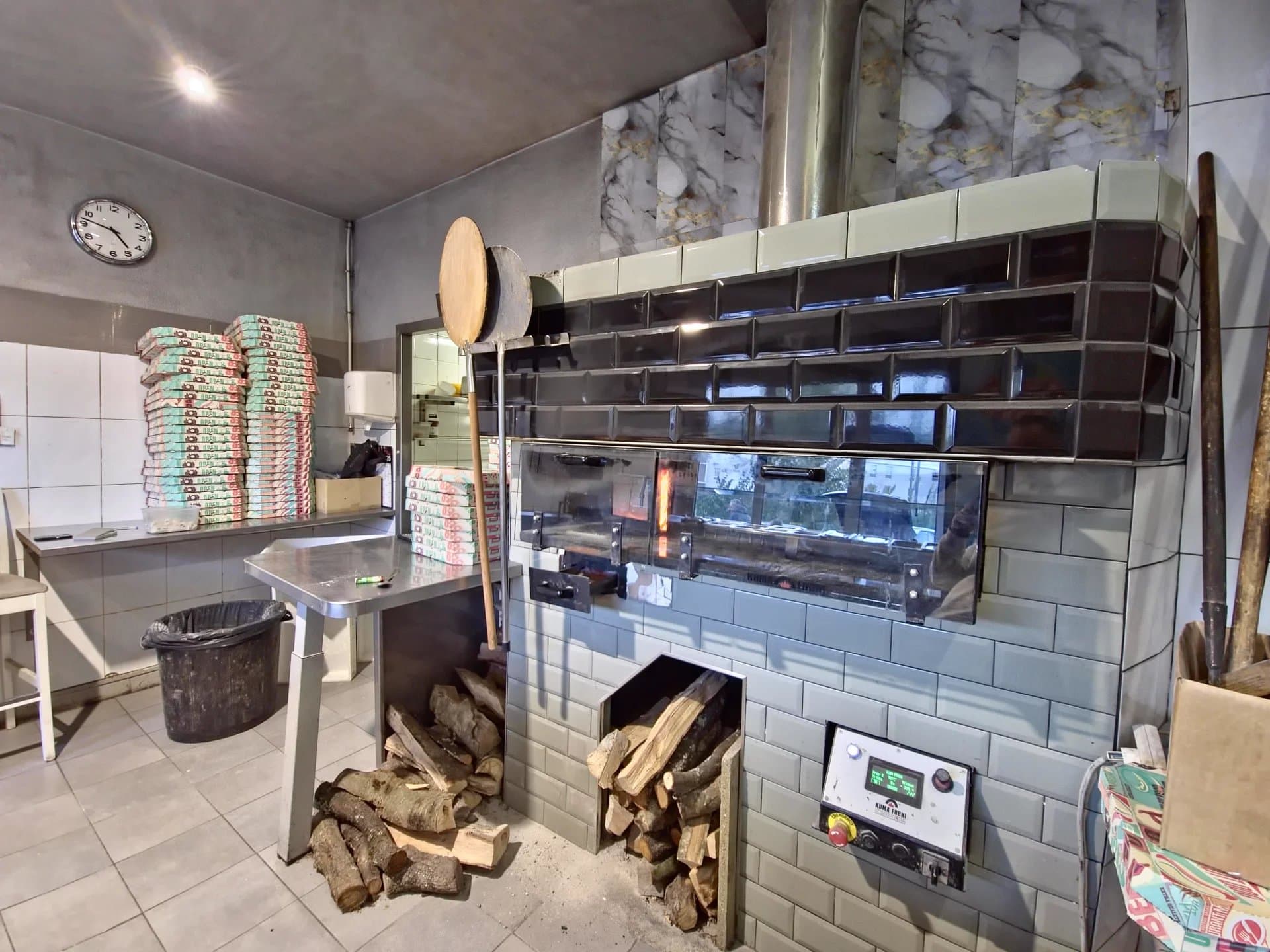 Pizzeria · 40 m² · Fonds de commerce — photo 3