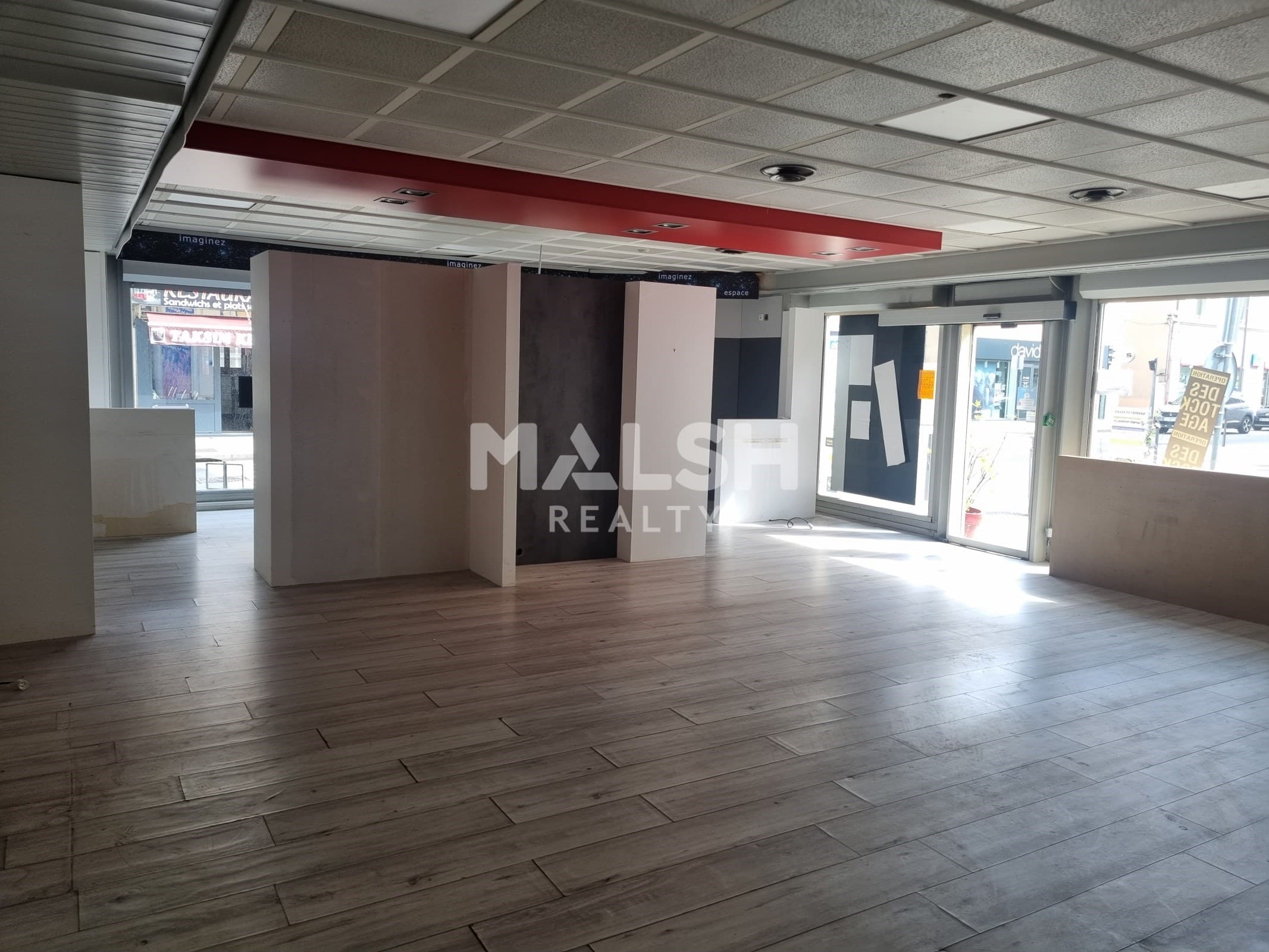 Local commercial 280 m² — RHONE — photo 1