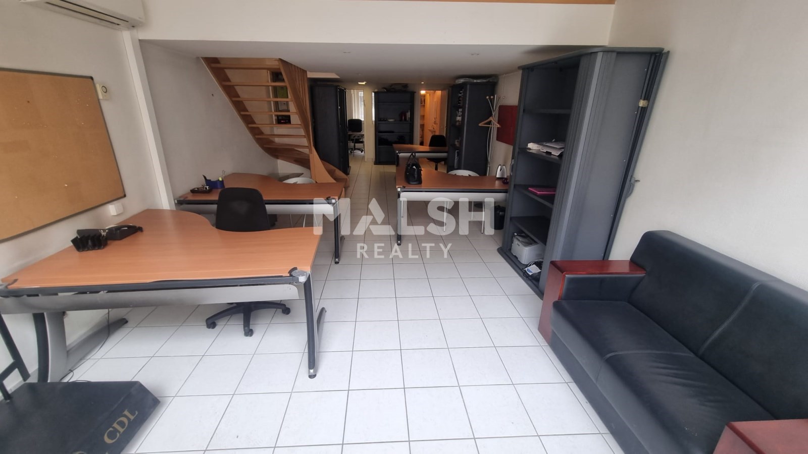 Local commercial · 70 m² · Achat des murs — photo 1