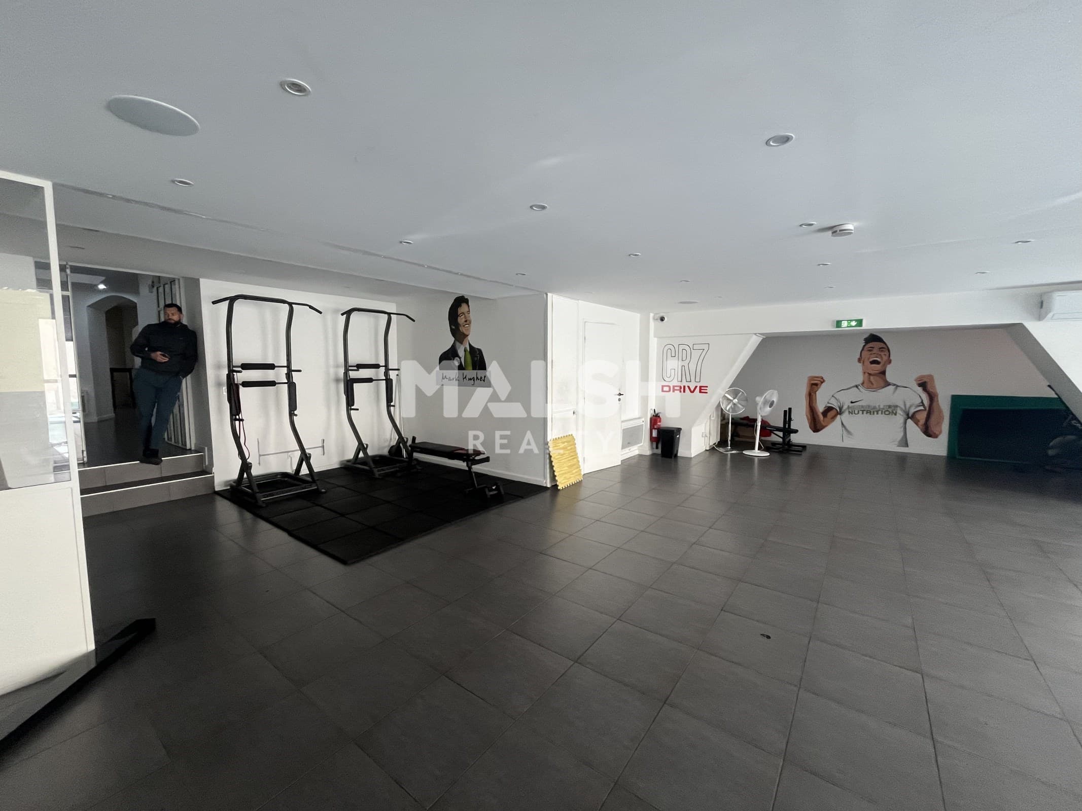 Local commercial 190 m² — RHONE — photo 1