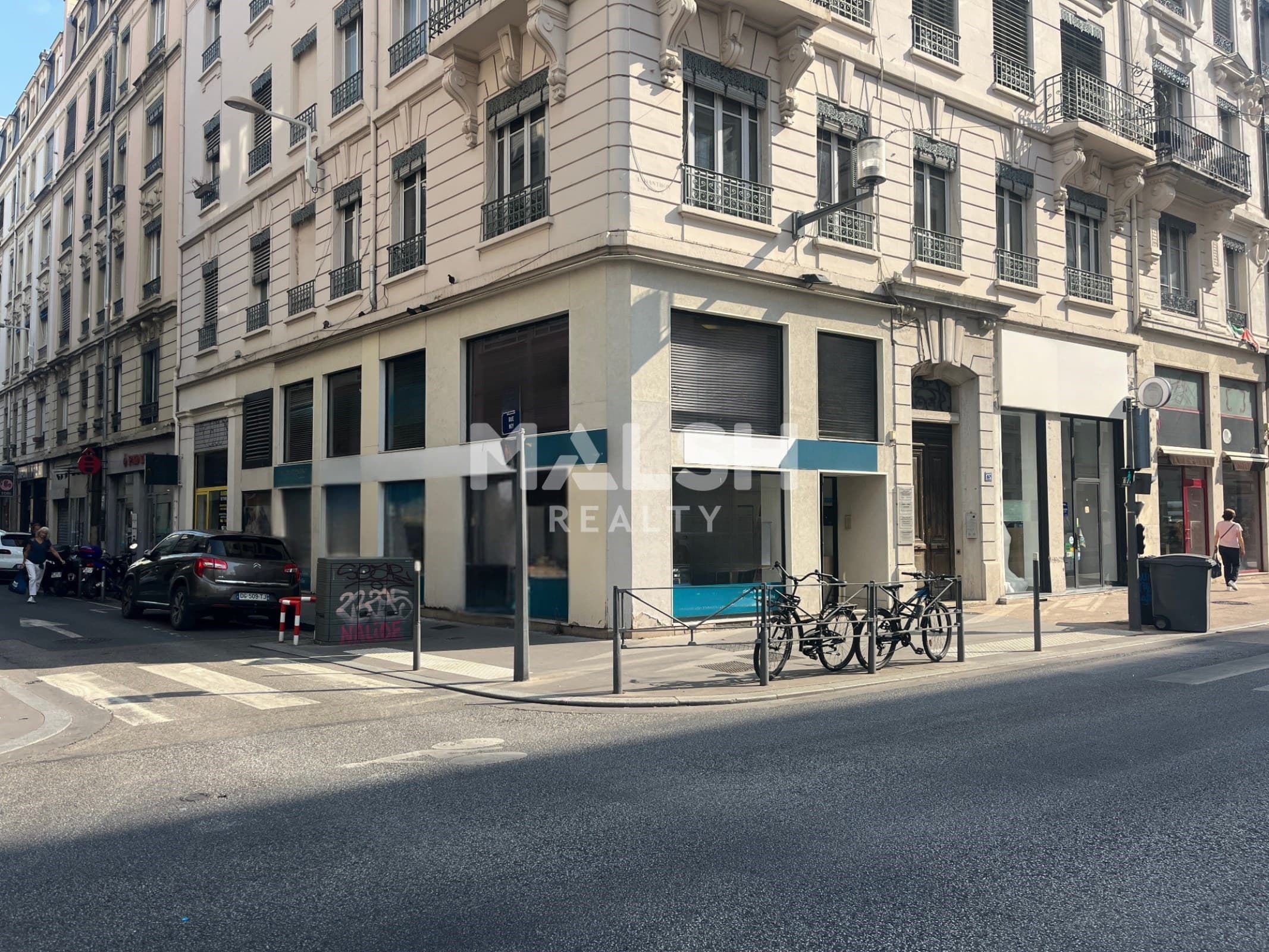 Local commercial 130 m² — RHONE — photo 1