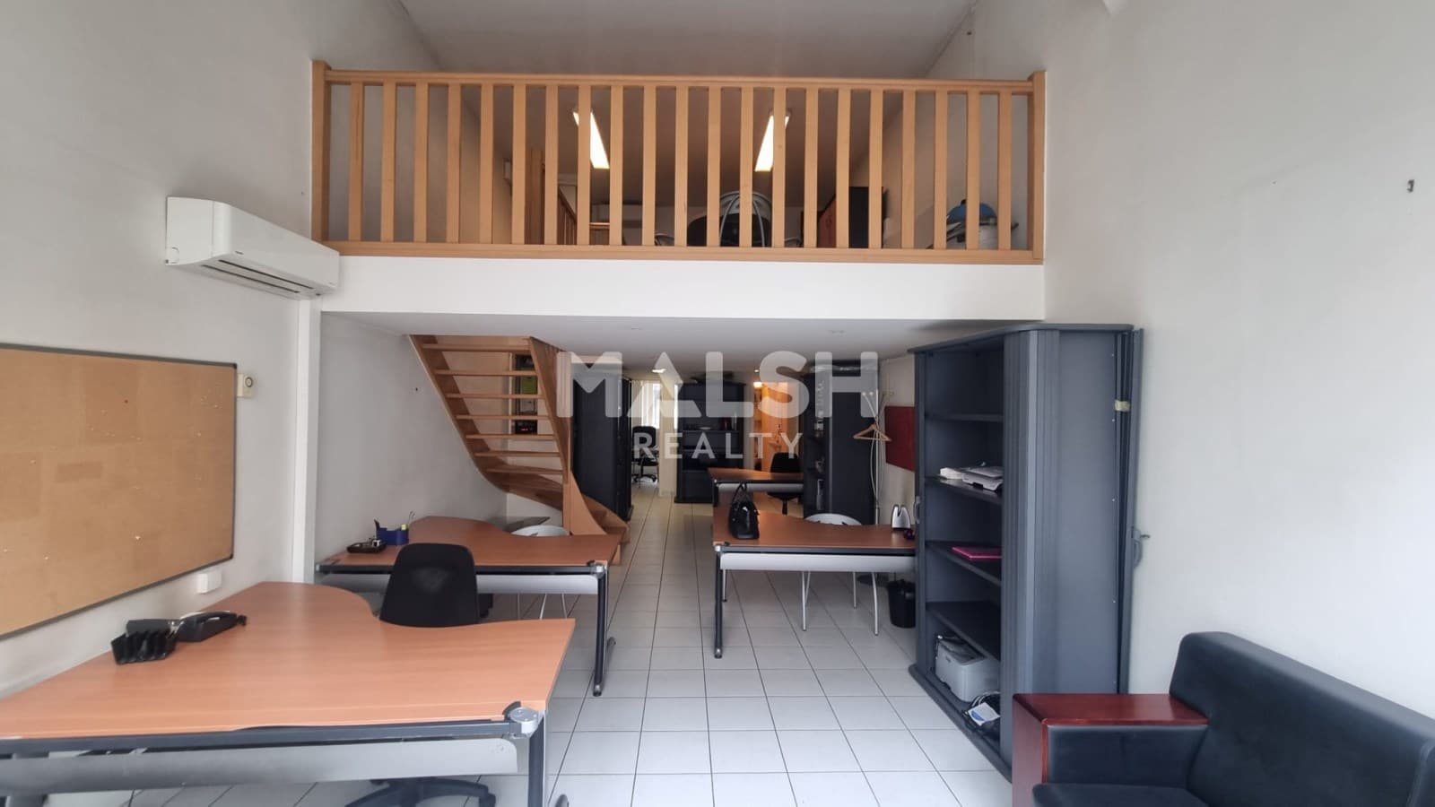 Local commercial · 70 m² · Achat des murs — photo 2
