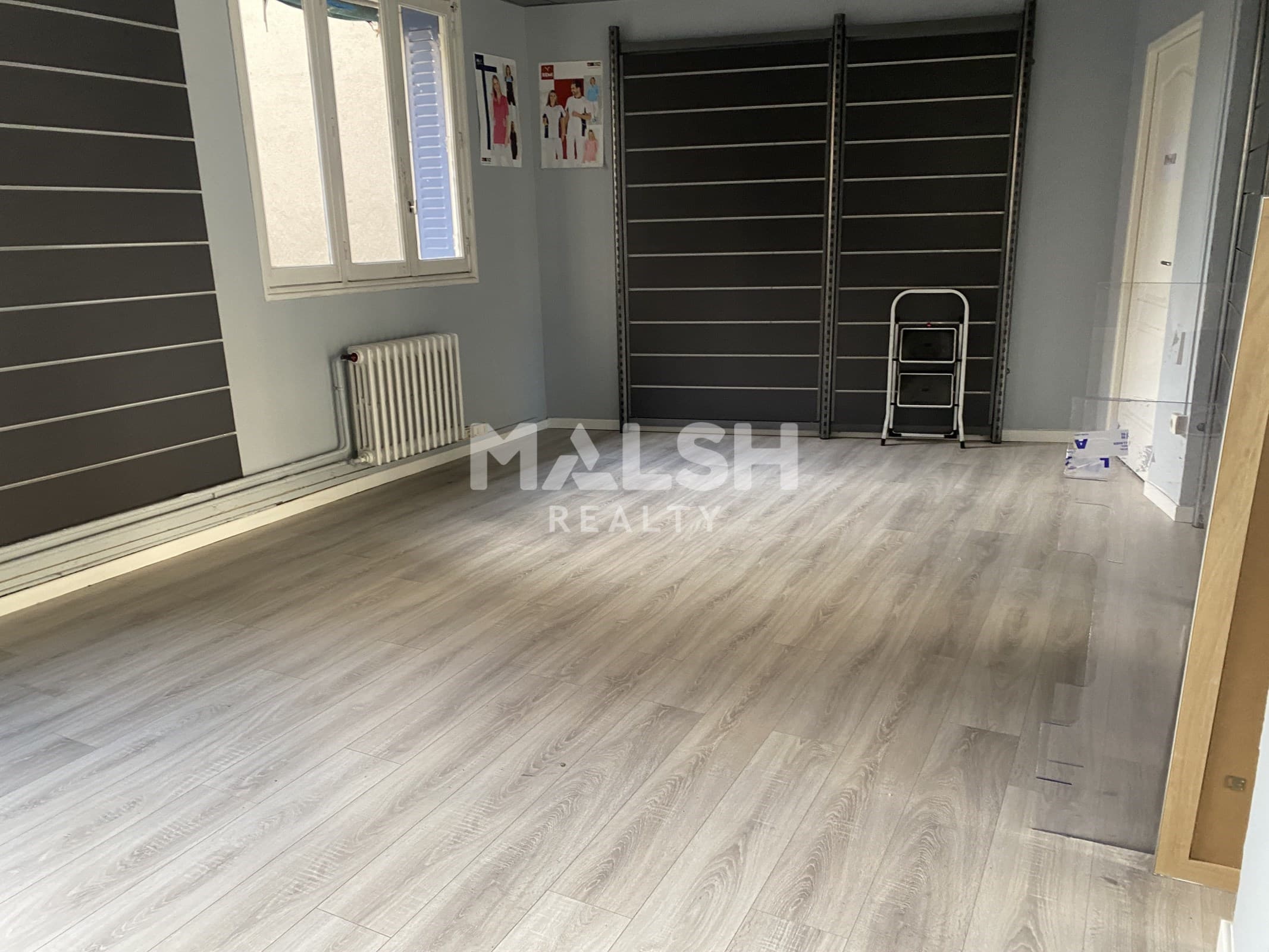 Local commercial · 91 m² · Achat des murs — photo 2