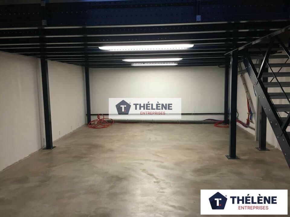 Local commercial · 89 m² · Location — photo 1