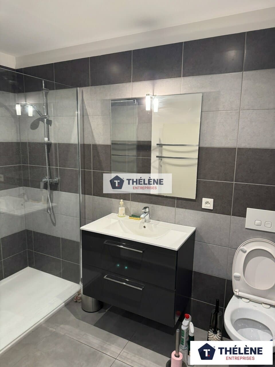 Local commercial · 89 m² · Location — photo 3