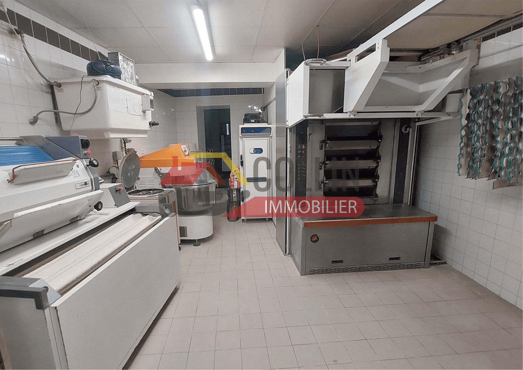 Local commercial · 100 m² · Fonds de commerce — photo 1