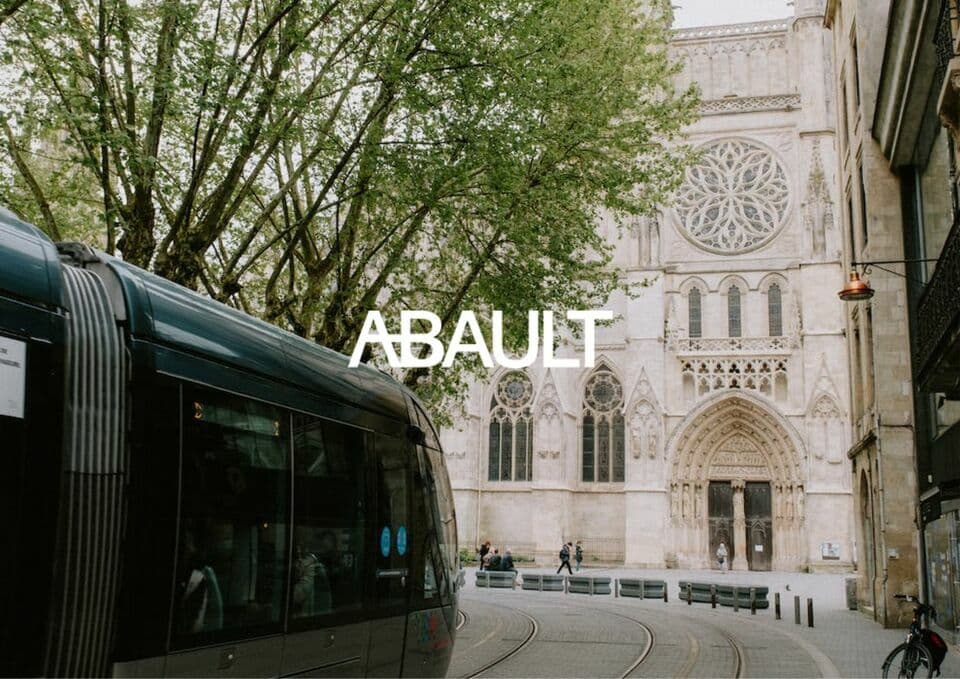 Local commercial 140 m² — BORDEAUX — photo 1